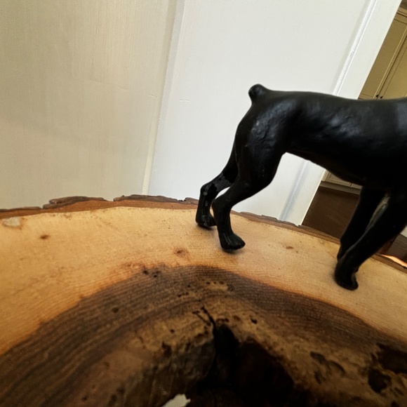 Black wrought iron metal doberman/or Great Dane small dog statue - Picture 11 of 14